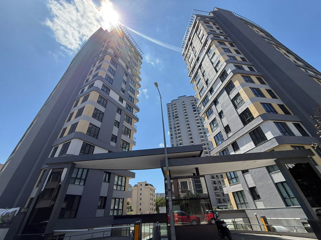 ADALAR MANZARALI FLORA DELUX'DE 3+1 ARA KAT SATILIK DAİRE