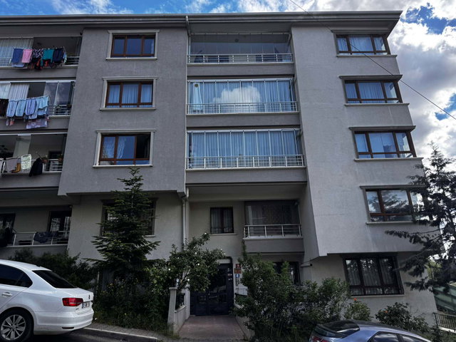 GÜNEŞEVLER'DE, VEGA AVM'YE YÜRÜME MESAFESİNDE, 3+1 SATILIK DAİRE