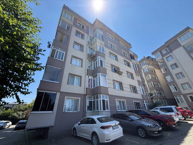 ÇEKMEKÖY DOĞA PARK BOLELLİ SİTESİNDE KİRACISIZ SATILIK 3+1 DAİRE