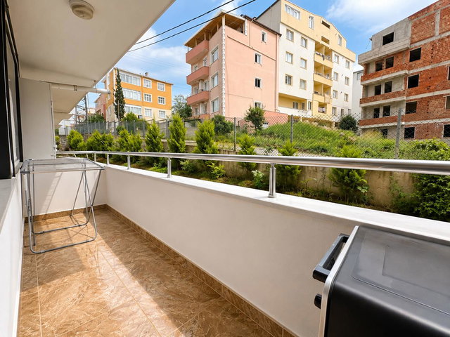 GEBZE BARIŞ MAHALLESI'NDE 120 M² BRÜT 3+1 SATILIK FERAH DAIRE