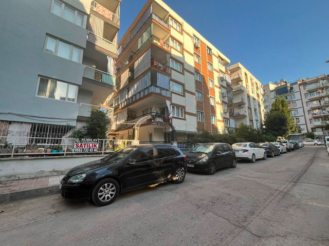MANISA YUNUSEMRE MERKEZEFENDI'DE 3+1 ASANSÖRLÜ DAIRE