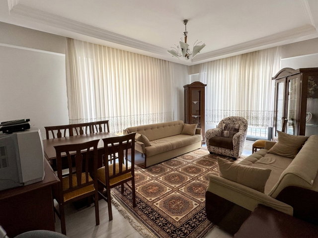 BİGA ÇAN CADDESİ ÜZERİNDE FULL EŞYALI KİRALIK 2+1 DAİRE