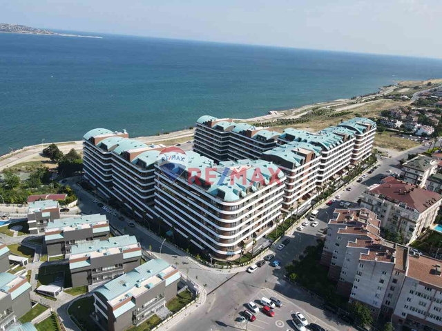 MARİNA 24'TE LÜKS EŞYALI DENİZ MANZARALI 3+1 LÜKS DAİRE