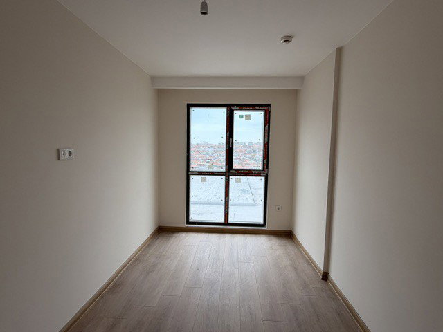 ZEYTİNBURNU MEGA GARDEN PARK SİTESİNDE KİRALIK 1+1 DAİRE