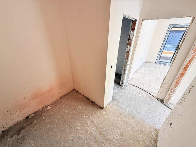 ANTARES AVM ETLIK Ş.HASTANESİNE YÜRÜYÜŞ MESAFESİNDE EMSALSİZ ARA KAT 1+1 SIFIR BİNADA SATILIK DAİRE