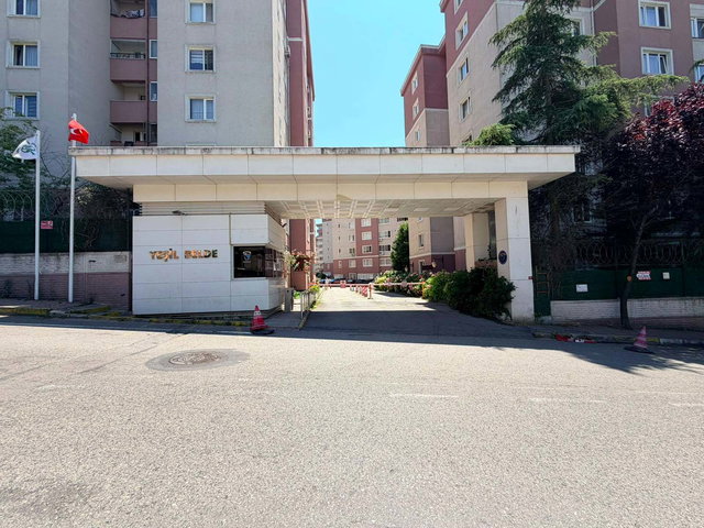 ÇEKMEKÖY YEŞİL BELDE SİTESİ 3+1 BOŞ YÜKSEK KİRA GETİRİLİ DAİRE