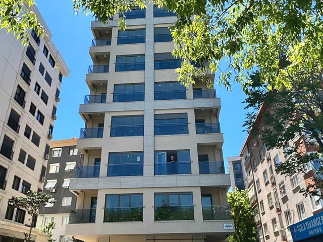 FENERYOLUNDA MARMARA ÜNİVERSİTESİ VE SÜLEYMAN YALÇIN ŞEHİR HASTANESİNE ÇOKYAKIN SIFIR KİRALIK DAİRE