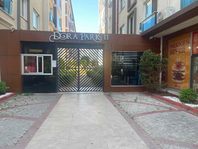 REMAX TEN DORAPARK 2 DE HAVUZ MANZARALI, 3+1 LÜKS DAIRE