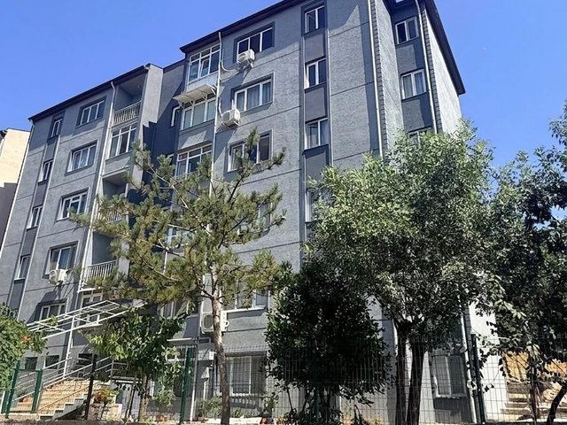 REMAX BEYAZ'DAN HASTANE YAKINI-YERDEN ISITMALI-KOMPLE YENİLENMİŞ 2+1 KİRALIK DAİRE