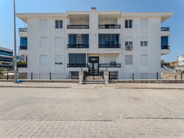 AYVALIK 150 EVLERDE DOĞALGAZ KOMBİLİ SATILIK 3+1 DAİRE