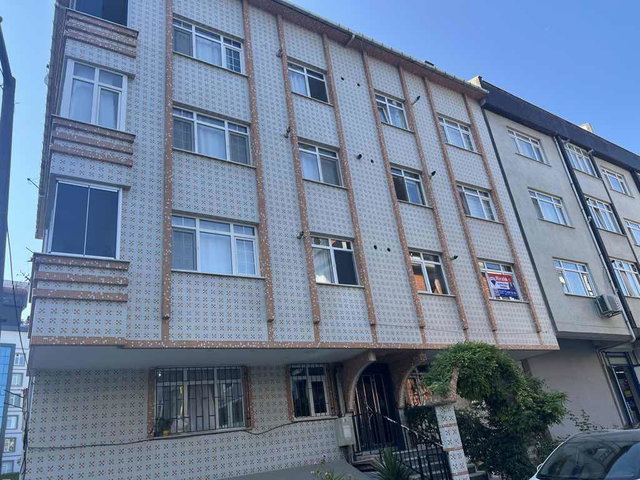 REMAX ASHİLL AVCILAR ÜNİVERSİTE MAH KİRALIK 3+1 DAİRE
