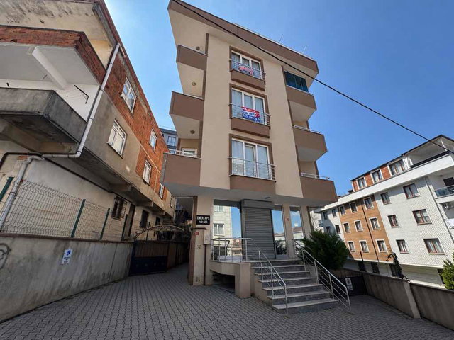 *RABİA TIKIR* SANCAKTEPE FATIH MH.’NDE  ARA KAT, ISKANLI SATILIK 2 + 1 DAIRE
