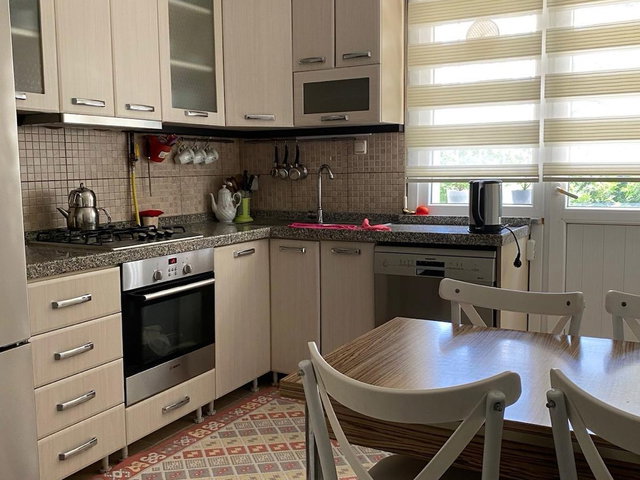 REMAX ASHİLL HALKALI İSTASYON ALTUNKENT SİTESİ KİARLIK 3+1 DAİRE