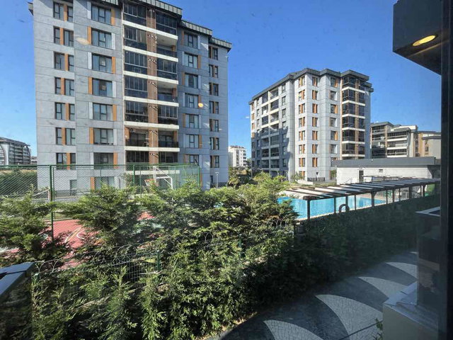 ÇERKEZKÖY’DE SIFIR BİNADA EŞYALI 1+1 KİRALIK DAİRE