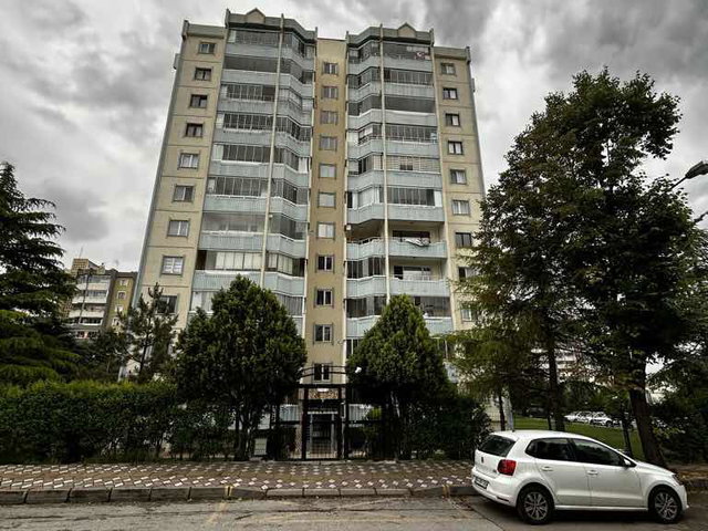 ERYAMAN ÖZ AHİKENT SİTESİNDE 3+1 KİRALIK DAİRE