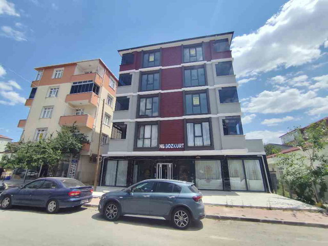 REMAX LAND'DEN CADDEDE+ANKASTRELİ+YERDEN ISITMALI+CAM BALKON +++