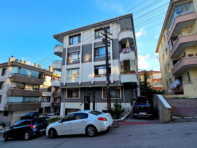 SEYRANBAĞLARI’NDA MERKEZİ KONUMDA  3+1 SATILIK DAİRE
