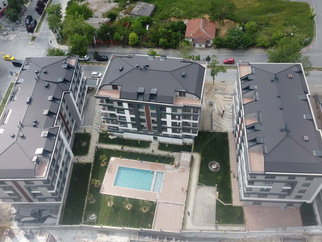 REMAX GELİŞİM'DEN KISA KATLI BUTİK SİTEDE SIFIR 3+1 ARA KAT DAİRE