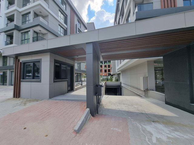 REMAX GELİŞİM'DEN KISA KATLI BUTİK SİTEDE SIFIR 3+1 ARA KAT DAİRE