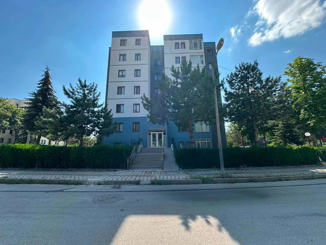 ERYAMAN TUNAHAN MAHALLESİ CAMLI KLİMA BLOKLARINDA SATILIK DAİRE