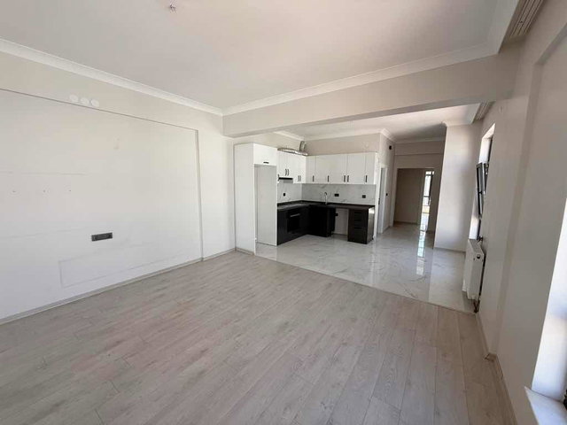 BAĞLICA ETİMESGUT BULVARI ÜZERİ KİRALIK 2+1 DAİRE