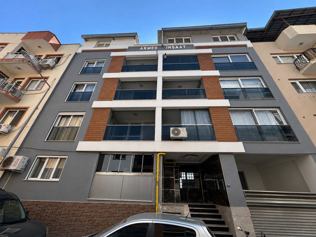 10 ANADOLU CADDESİ’NE YÜRÜME MESAFESİNDE 3+1 ARA KAT  ÇİFT CEPHE SATILIK DAİRE