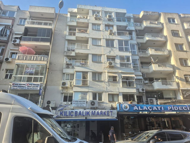 21 BOSTANLI CEMAL GÜRSEL CADDESİ ÜSTÜ KİRALIK 2+1 DAİRE