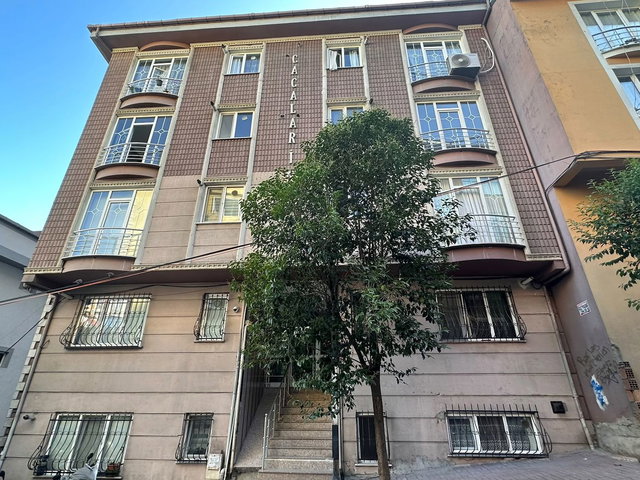 METROYA 2 DAKİKA YÜRÜME MESAFESİNDE 2+1 KİRALIK DAİRE
