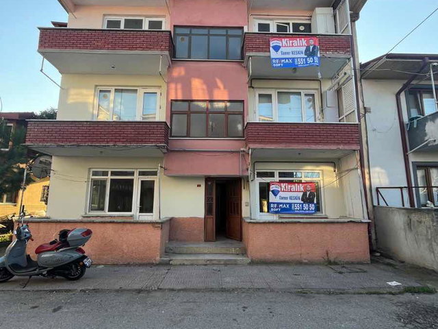 REMAX SOFT'TAN TUZLA MAHALLESİNDE 2+1 KİRALIK DAİRE
