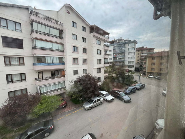 VEDAT DALOKAY'DA ŞEHİR MANZARALI, GENİŞ TERASLI 4+1 ÇATI DUBLEKSİ