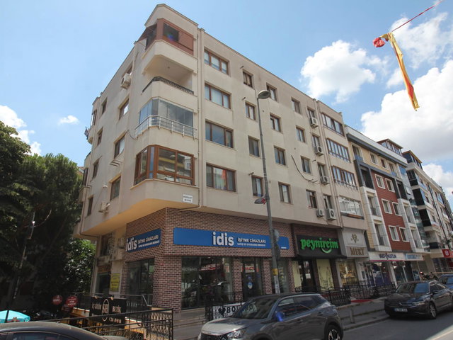 REMAX PANORAMA'DAN EMSALSİZ M2 DE BAĞDAT CAD SATILIK 3+1