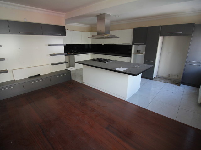 REMAX PANORAMA'DAN EMSALSİZ M2 DE BAĞDAT CAD SATILIK 3+1