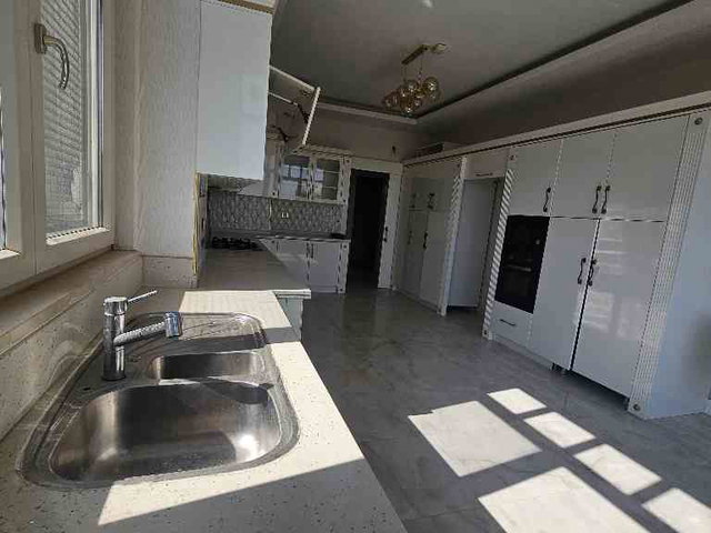 ANTEPİA KIYI KONAKLARIN DA GÖL MANZARALI 5.5+1 LÜKS DAİRE