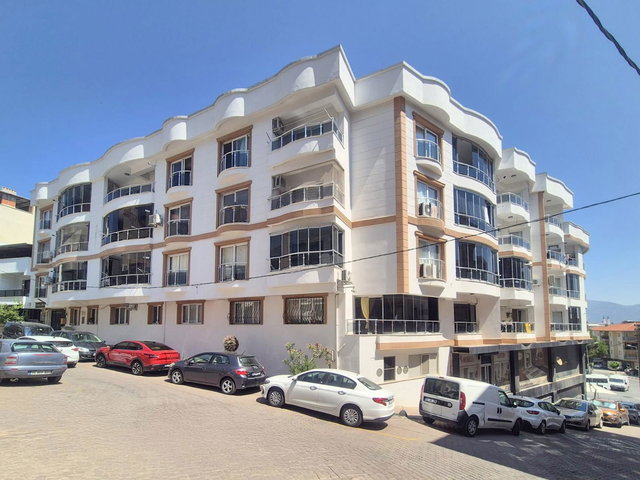 KEMALPAŞA SOĞUKPINAR’DA 3+1 GENİŞ DAİRE  3 BANYO, ÇİFT CEPHE, BALKON | KREDİYE UYGUN