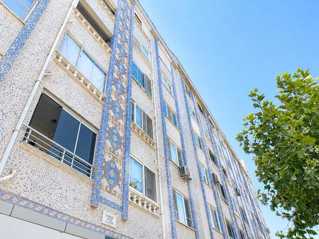 EDREMİT’TE | MERKEZİ KONUMDA ASANSÖRLÜ GENİŞ 3+1 SATILIK DAİRE
