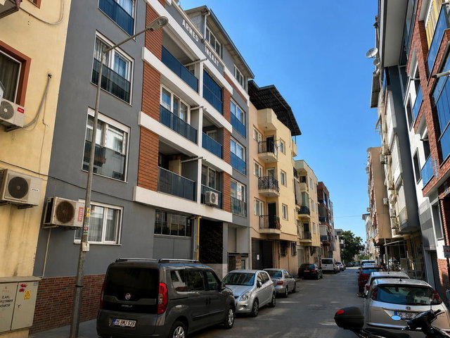9 ÇİĞLİ KÜÇÜK ÇİĞLİ MAHALLESİ’NDE SATILIK 3+1 DAİRE
