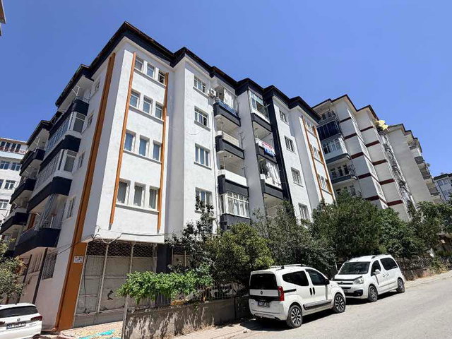 PAŞAKÖŞKÜ HACI ABDİ MAH. SATILIK DAİRE