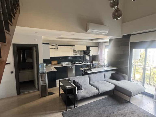 ALTINTAŞ'TA CASABELLA SİTESİNDE EŞYALI KİRALIK 3+1 LÜKS DAİRE