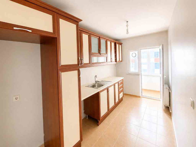 RE/MAX LAVANDA 3+1 HAVUZLU SİTE İÇERİSİNDE KİRALIK