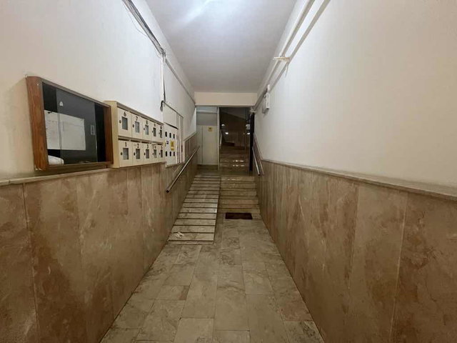 KARŞIYAKA BAHRİYE ÜÇOK’TA ARA KAT ASANSÖRLÜ 3+1 SATILIK DAİRE