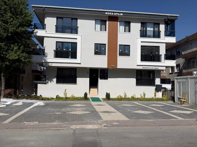 ETLİKTE VADİ MANZARALI 1. KAT 2+1 OTURUMA HAZIR SIFIR BİNA