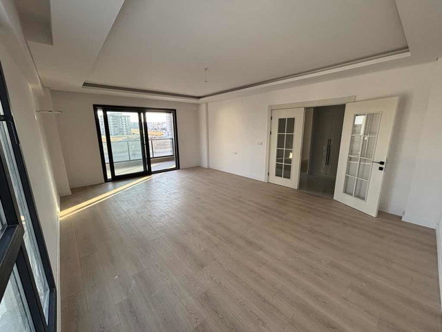 ÇANAKKALE MERKEZ’DE SIFIR, SİTE İÇİ 3+1 | YERDEN ISITMALI | 2 BANYOLU | BALKONLU