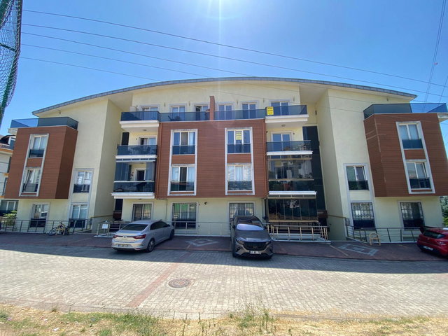 RE/MAX DREAM'DEN KADIKÖY MAH. SATILIK ÇATI DUBLEX 3+1 DAİRE