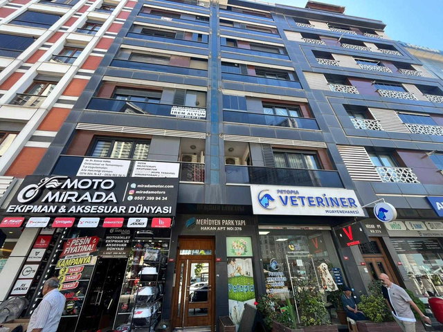 ÜMRANIYE ALEMDAĞ CADDESI'NDE 3+1 KIRALIK  DAIRE