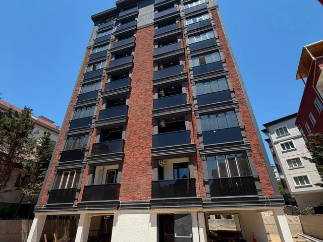 KİRALIK MERKEZİ KONUMDA 5. KAT EBEVEYN BANYOLU 3+1 DAİRE