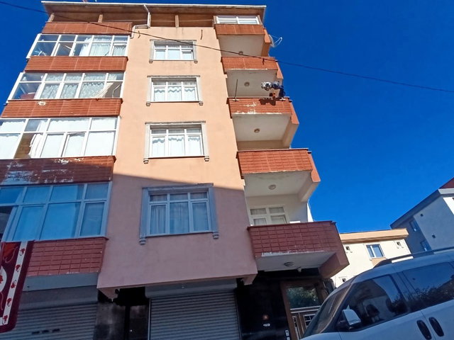 RECEP ÖZDOĞAN'DAN DUDUDLLU PAZAR YANI 125 M2 NET 4+1 DAIRE