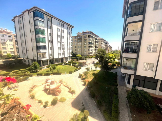 REMAX KEMAL'DEN OSMANGAZİ MAH SİTE İÇİSİNDE 4+1 SATILIK DAİRE