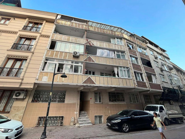ZEYTİNBURNU MERKEZEFENDİ’DE 2+1 | MERKEZİ KONUMDA GENİŞ SATILIK DAİRE