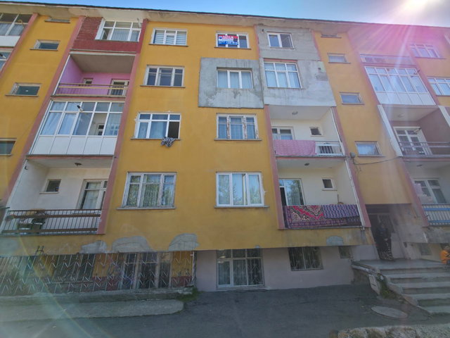 REMAX İLKE'DEN SANAYİ'DE 3+0 SATILIK DAİRE