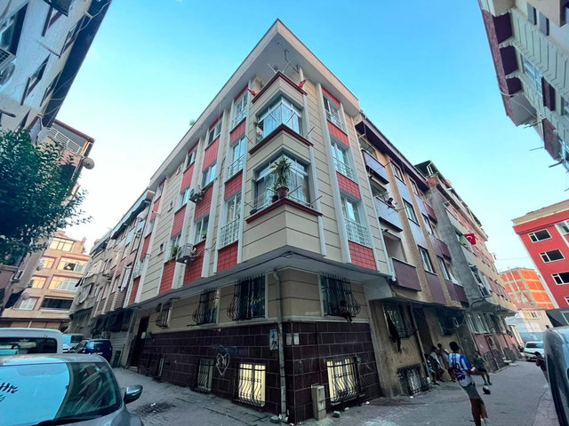 ZEYTİNBURNU ÇIRPICI’DA SATILIK 1+1 YATIRIMLIK DAİRE